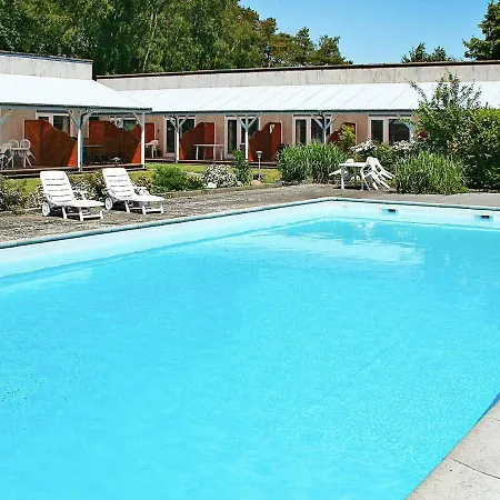4 Person In Nex Neksø